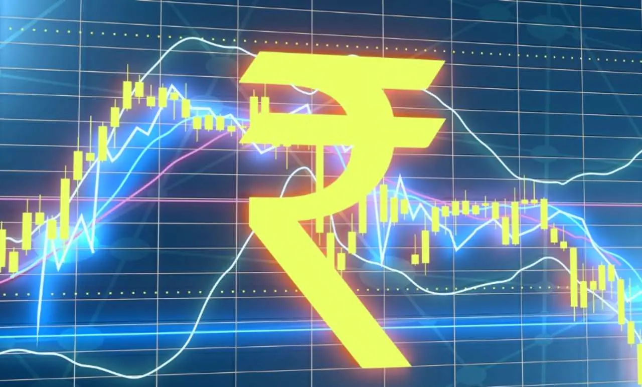 The-rupee-falls-when-oil-prices-rise-in-the-Middle-East