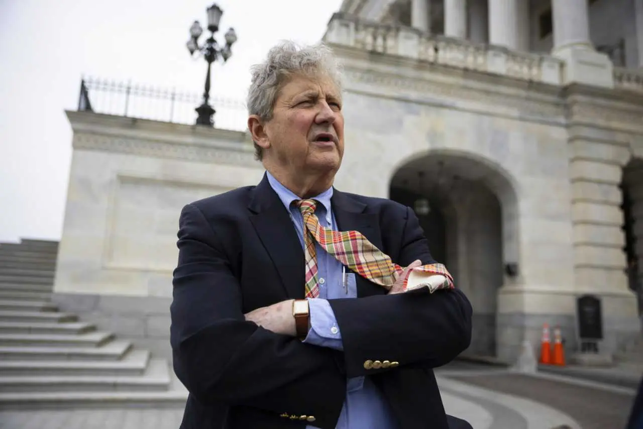 Why-Ted-Cruz-Defense-of-Trump-NOAA-Cuts-Has-Experts-Sounding-the-Alarm